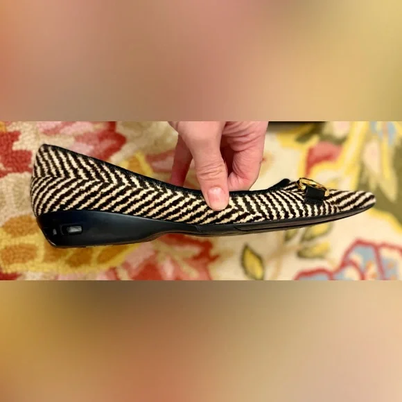 COLE HAAN X NIKE Limited Edition Calf Hair Pointed Toe Ballet Flats - Size 6 1/2 - Picture 15 of 16